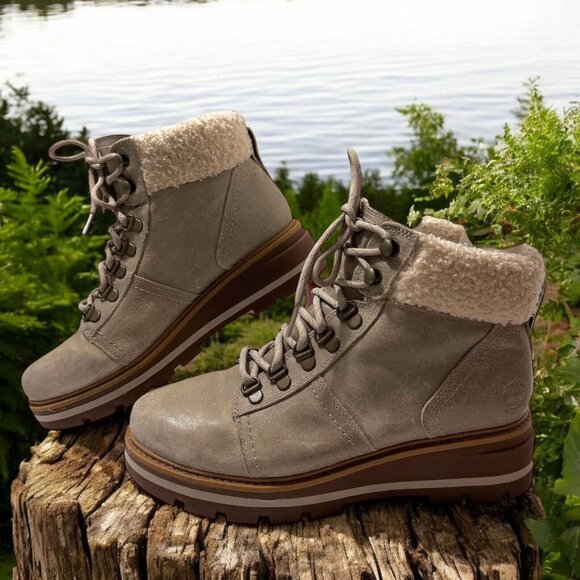 Timberland Women Hiking Boots 8.5 Cervinia Valley Taupe Leather Waterproof Lined - Picture 1 of 15